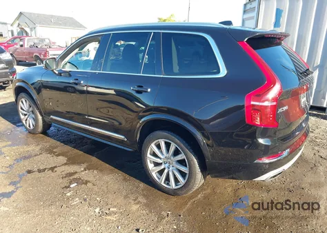 2016 Volvo Xc90 T6 Inscription z USA, uszkodzony, nr VIN YV4A22PLXG1013155